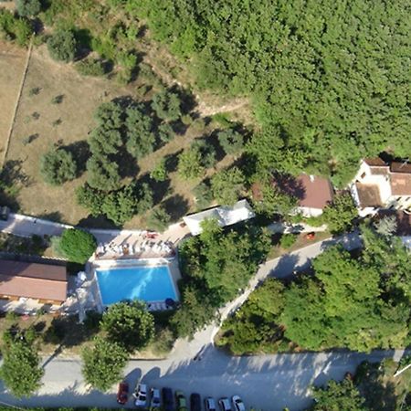 Вілла Agriturismo Le Francesche Ночера-Умбра Екстер'єр фото