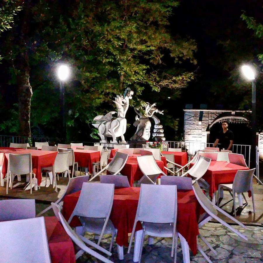 Вілла Agriturismo Le Francesche Ночера-Умбра Екстер'єр фото