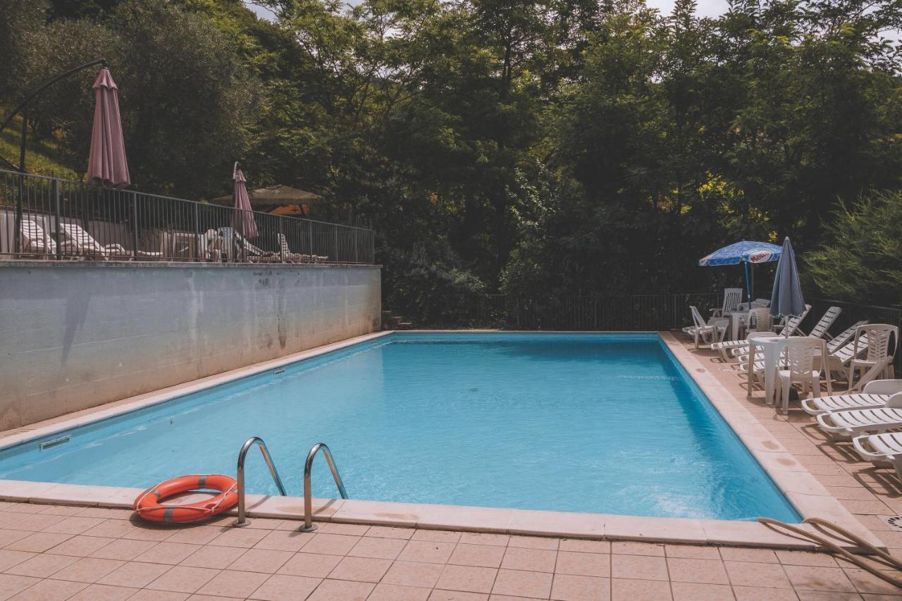 Вілла Agriturismo Le Francesche Ночера-Умбра Екстер'єр фото
